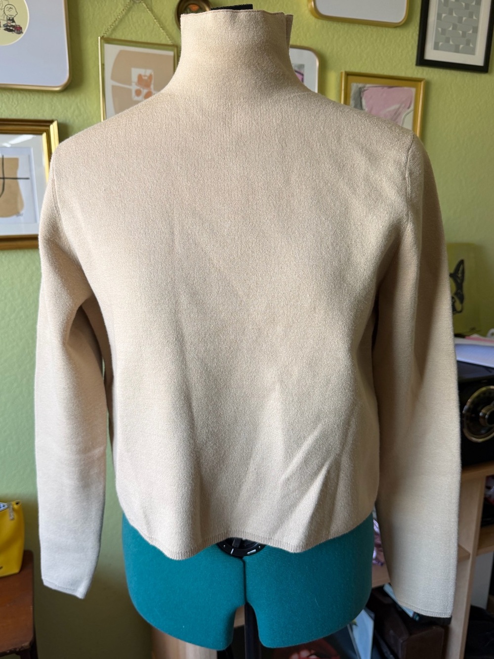 & Other Stories Stockholm Atelier Beige Mock Neck Cropped Sweater Size XS